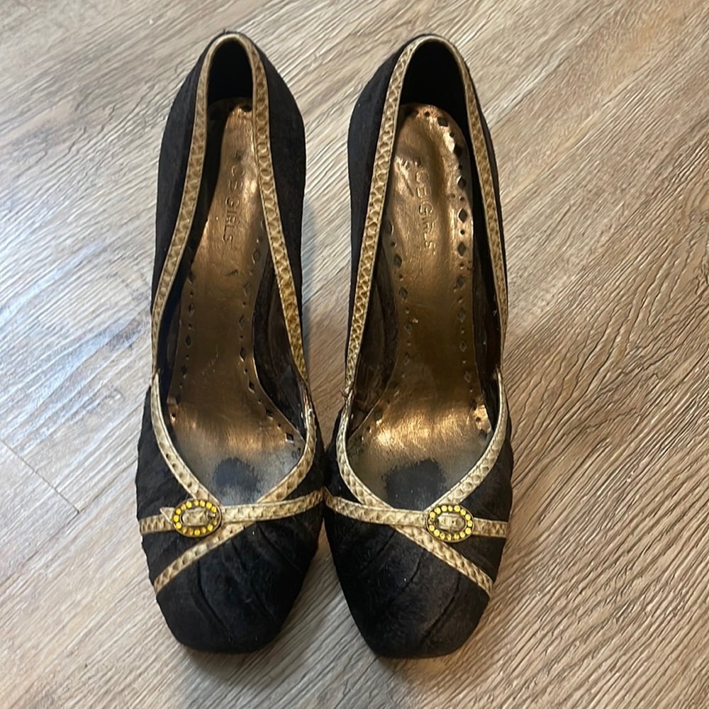 BCBG Pumps sz 9